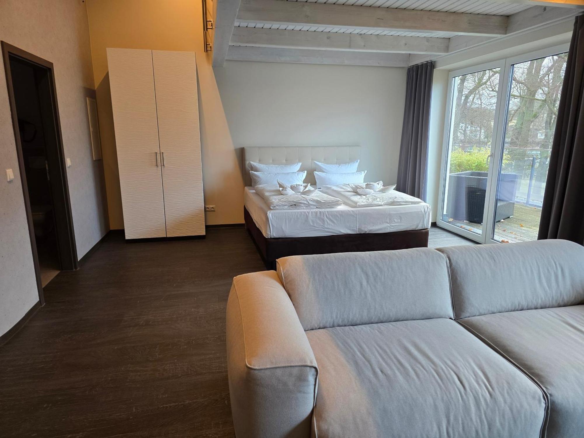 Hotel Am Kurpark Zinnowitz Exterior foto