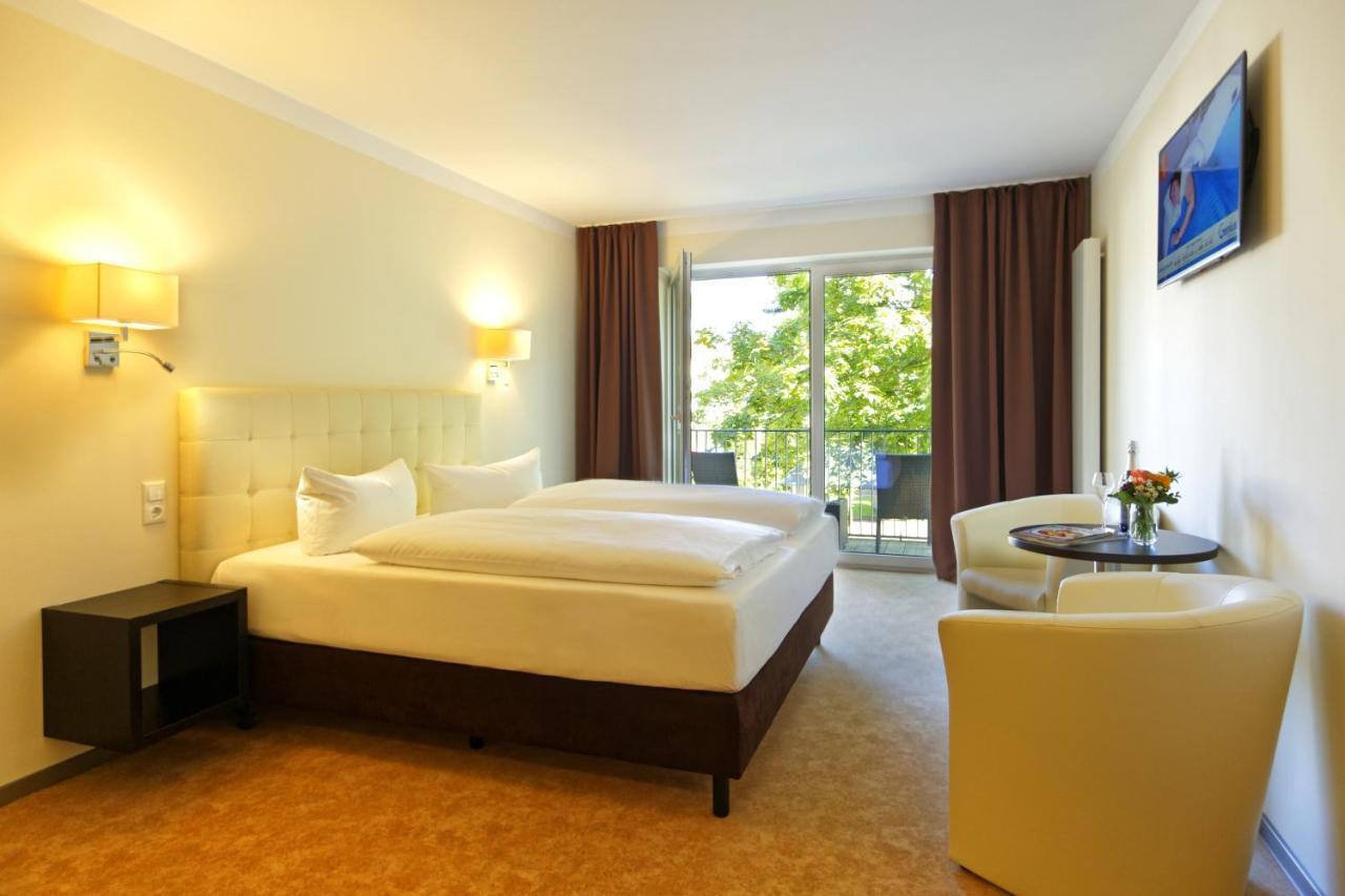 Hotel Am Kurpark Zinnowitz Exterior foto